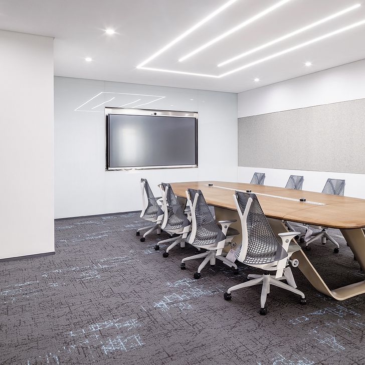 Beaulieu Canada Builder Carpet Light Stream tlis